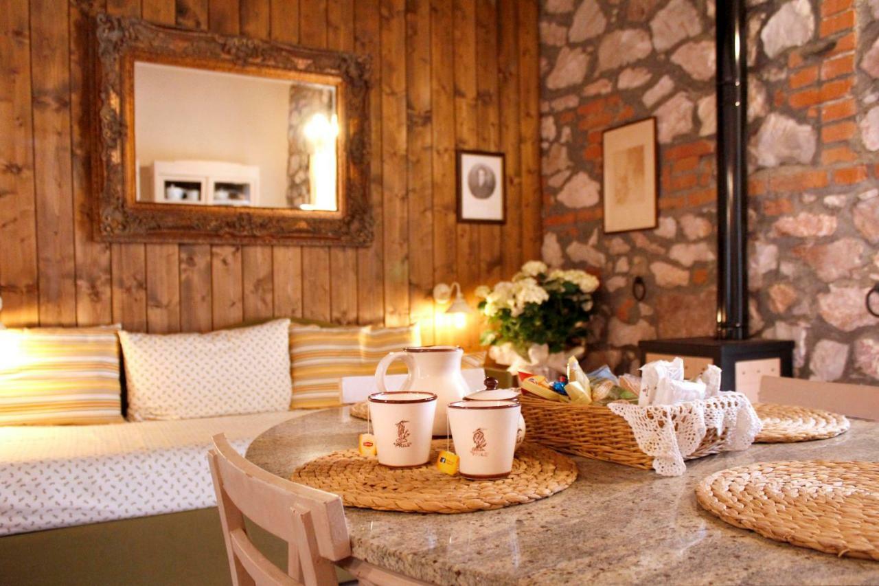 Вілла Agriturist Prile Кастільйоне-делла-Пеская Екстер'єр фото