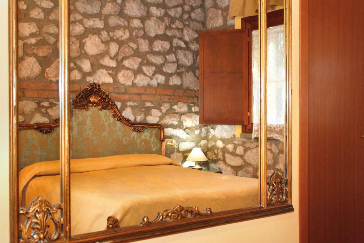 Вілла Agriturist Prile Кастільйоне-делла-Пеская Екстер'єр фото